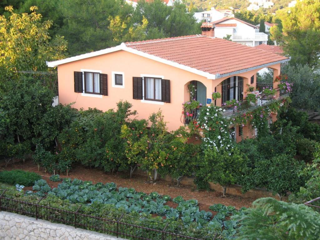 Apartments Ivanka Trogir Exterior photo